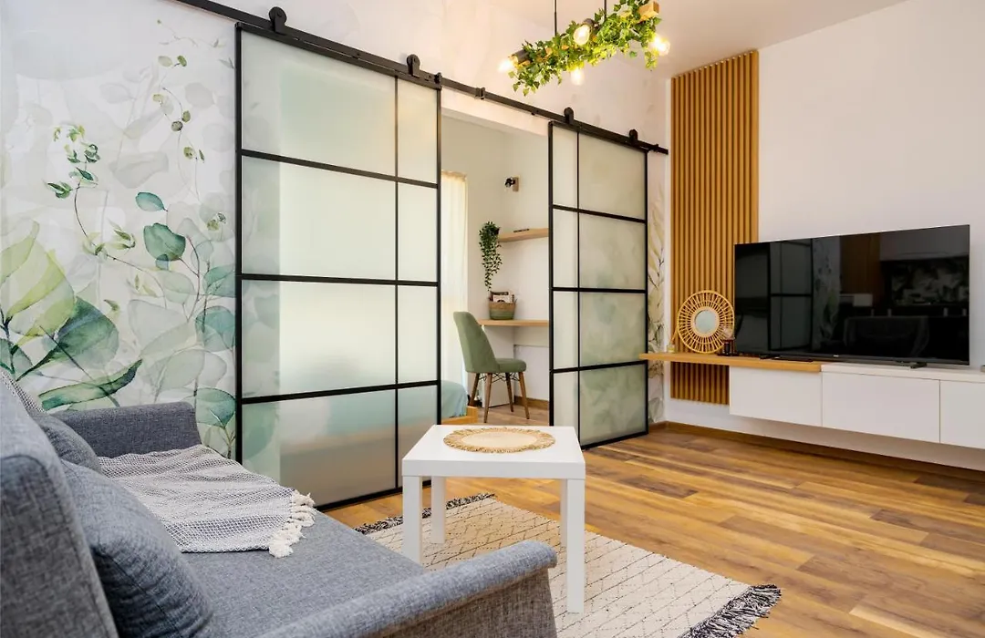 Botanic Nest Panoramic Studio-1